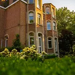 Bed & Breakfast Au Chateau De St-pierre-brouck