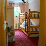 Au Chateau De St-pierre-brouck 3*