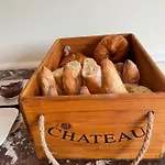 Au Chateau De St-pierre-brouck 3* Saint-Pierre-Brouck