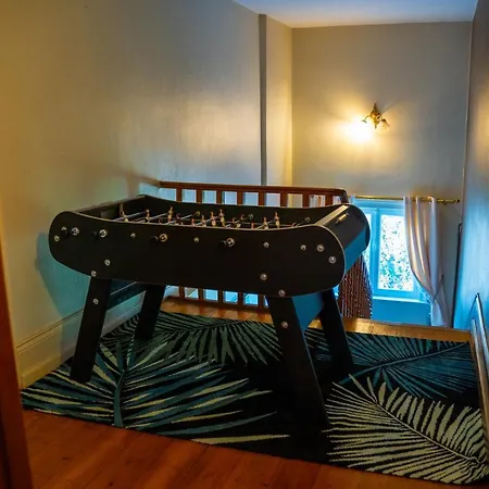 Au Chateau De St-pierre-brouck Bed & Breakfast Saint-Pierre-Brouck