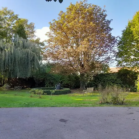 Au Chateau De St-pierre-brouck 3* Saint-Pierre-Brouck