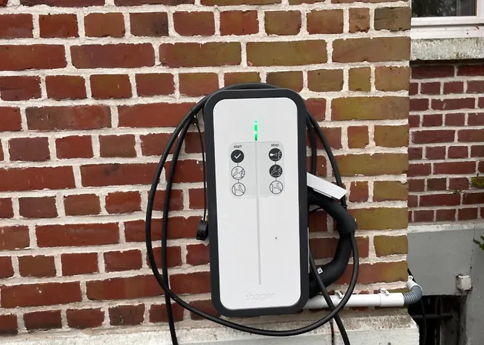 Bed & Breakfast Au Chateau De St-pierre-brouck Saint-Pierre-Brouck