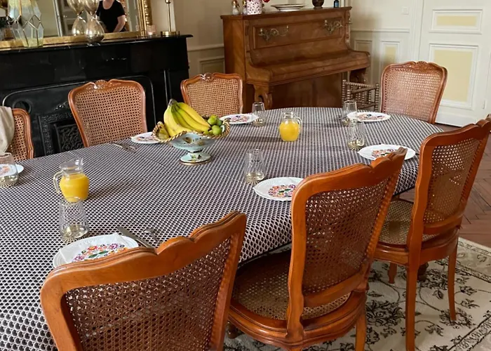 Bed & Breakfast Au Chateau De St-pierre-brouck Saint-Pierre-Brouck